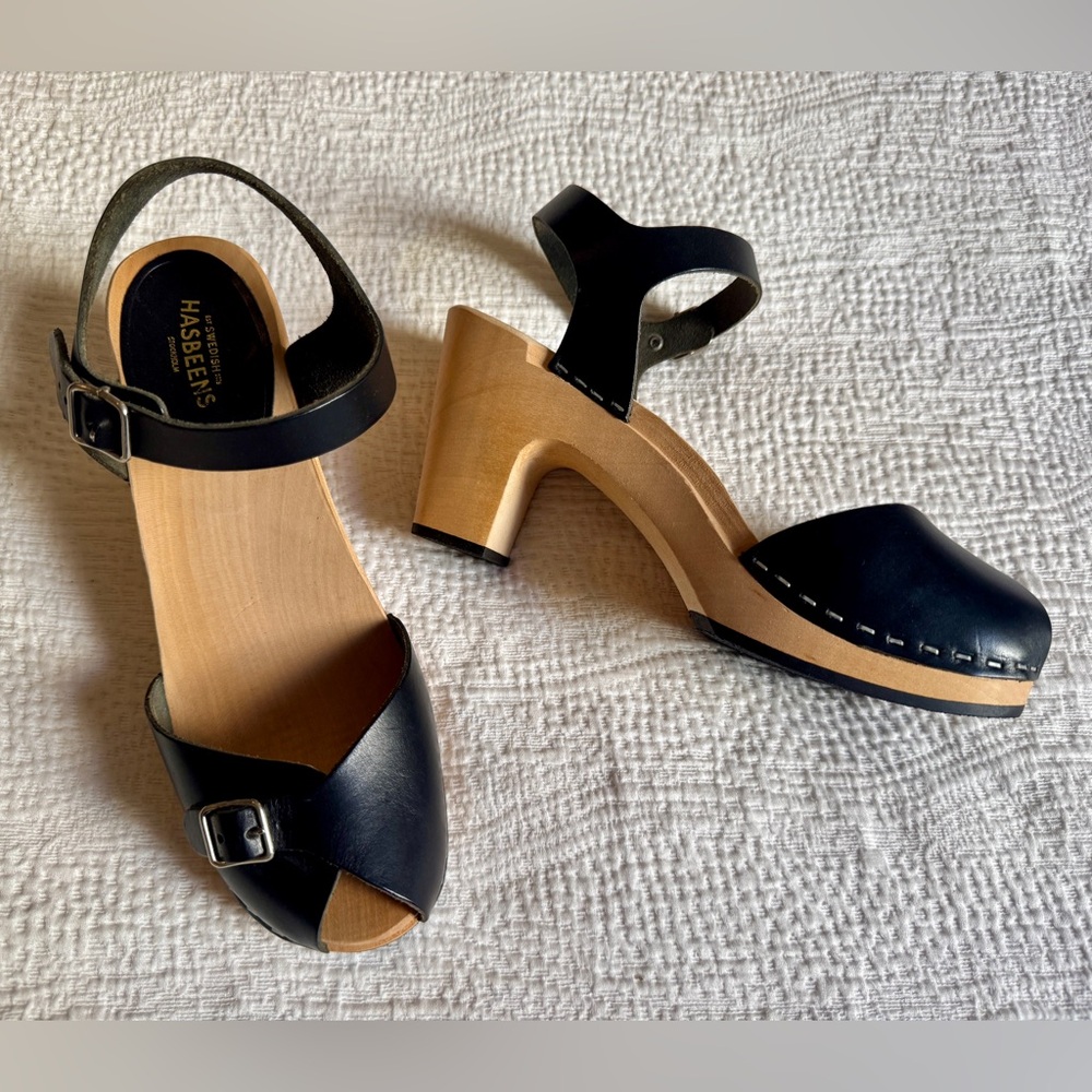 Swedish Hasbeens Pia Black Leather Clogs adjustable new 38 8